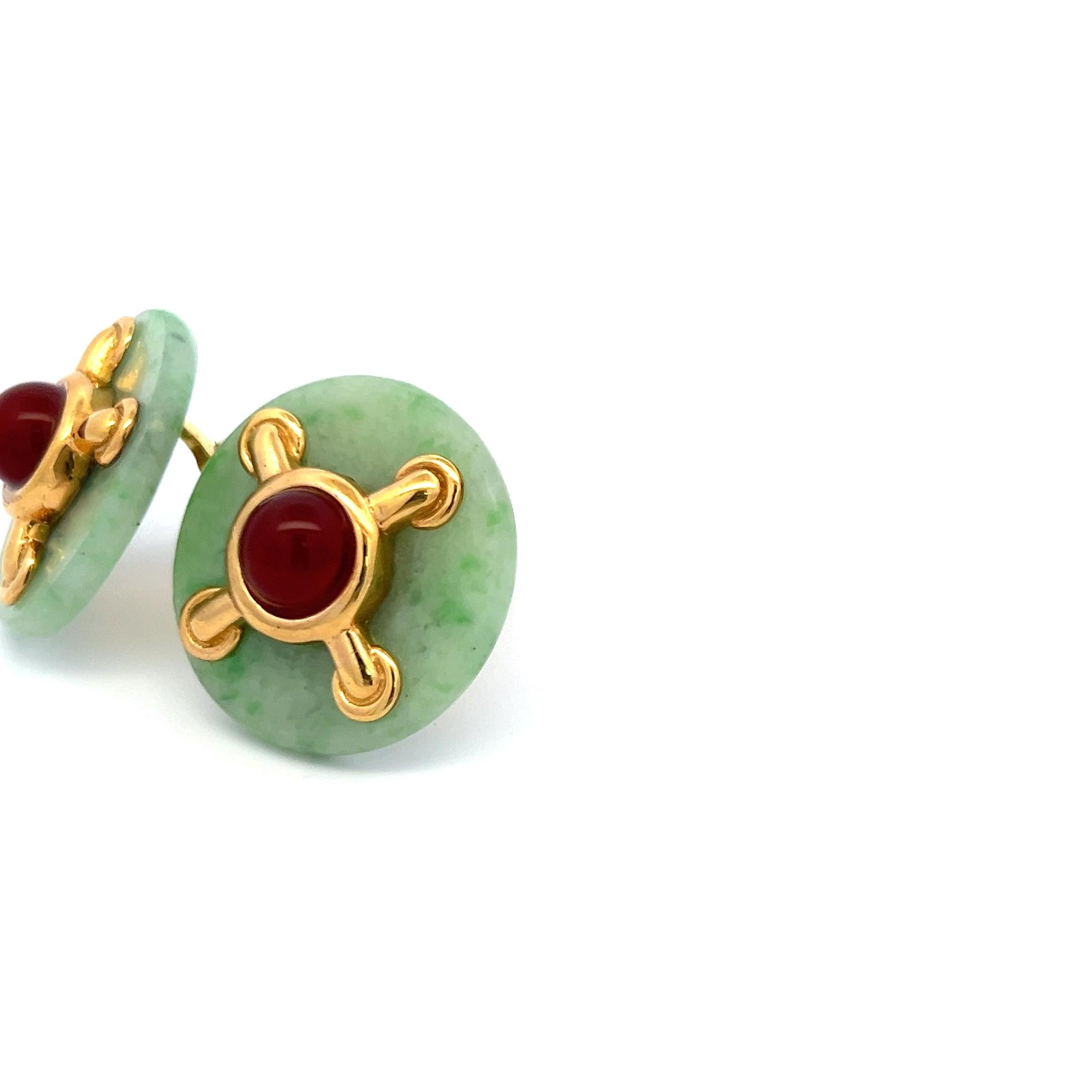 Aldo Cipullo Carnelian Jade 18 Karat Yellow Gold Clip On Earrings