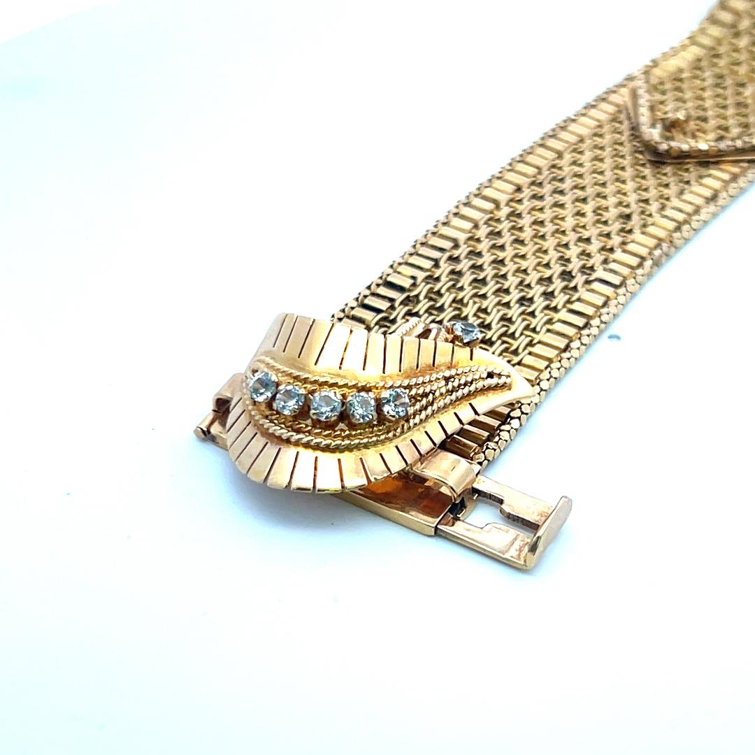 0.88 Carat Round Brilliant I VS Diamond 18 Karat Yellow Gold Retro Bracelet