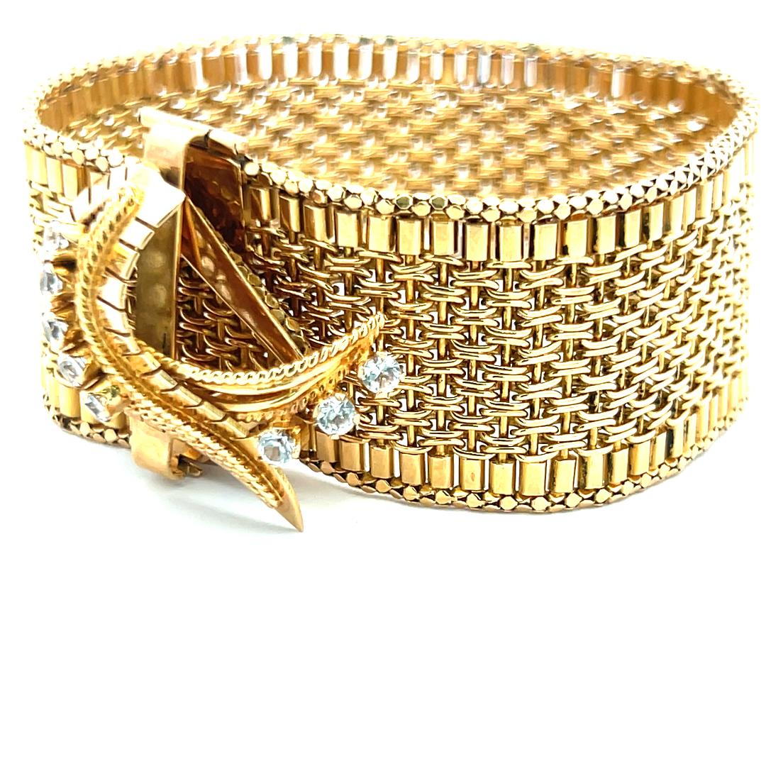0.88 Carat Round Brilliant I VS Diamond 18 Karat Yellow Gold Retro Bracelet