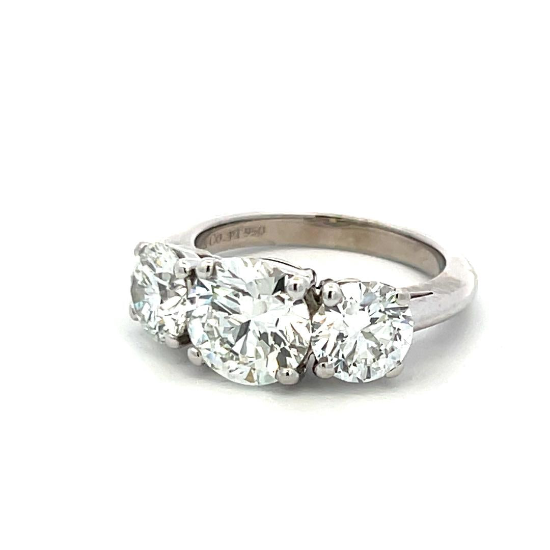 Tiffany & Co 4.22 Carat Round Brilliant G VS1 Diamond Platinum Three-Stone Ring