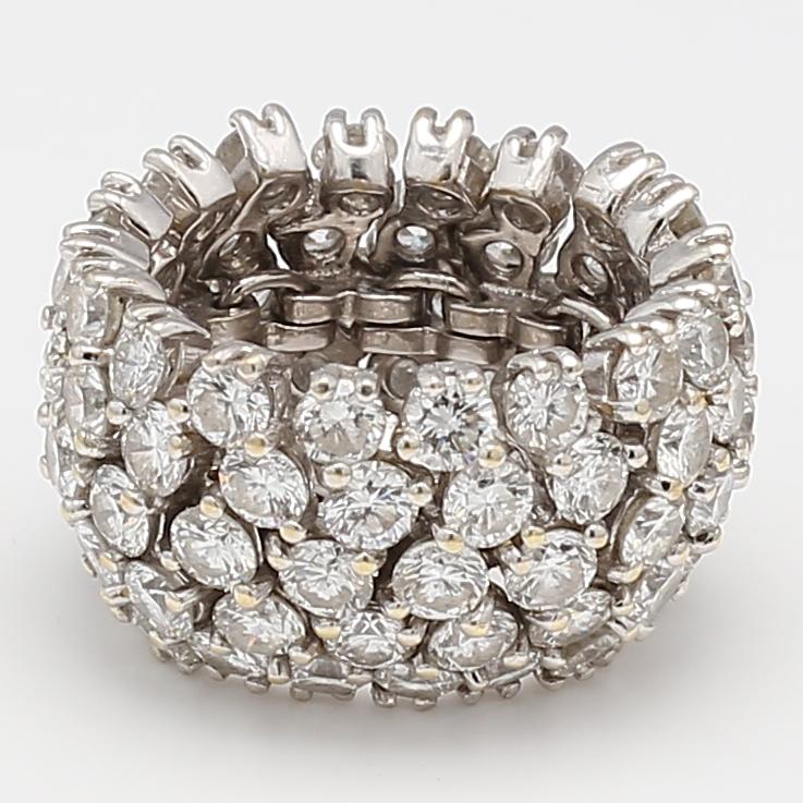 Vintage Platinum Eternity Band Ring with 9.75 Carat Round G VS1 Diamonds