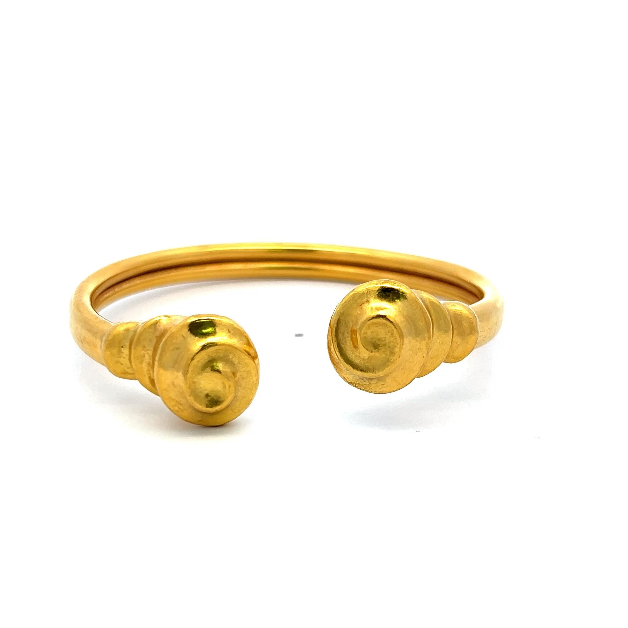 Lalaoonis Vintage 24.70 Grams 18 Karat Yellow Gold Cuff Bracelet