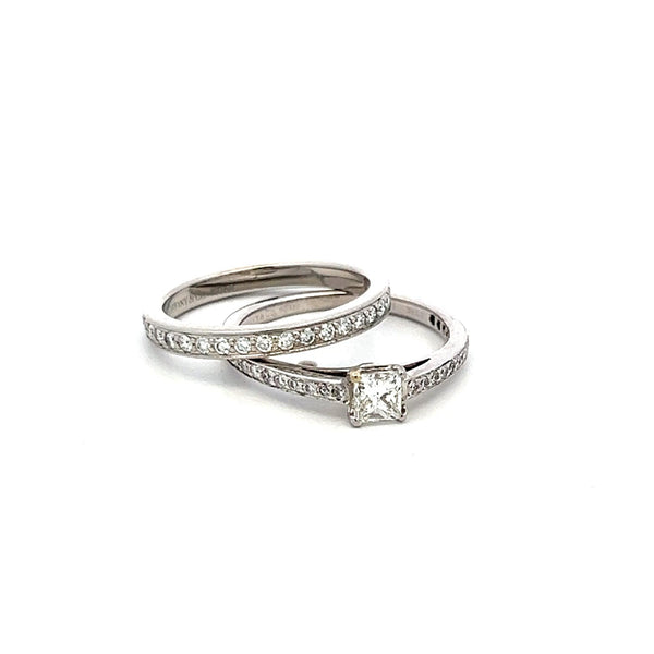 Tiffany & Co 0.83 Carat Round and Princess Cut Diamond Platinum Engagement Ring