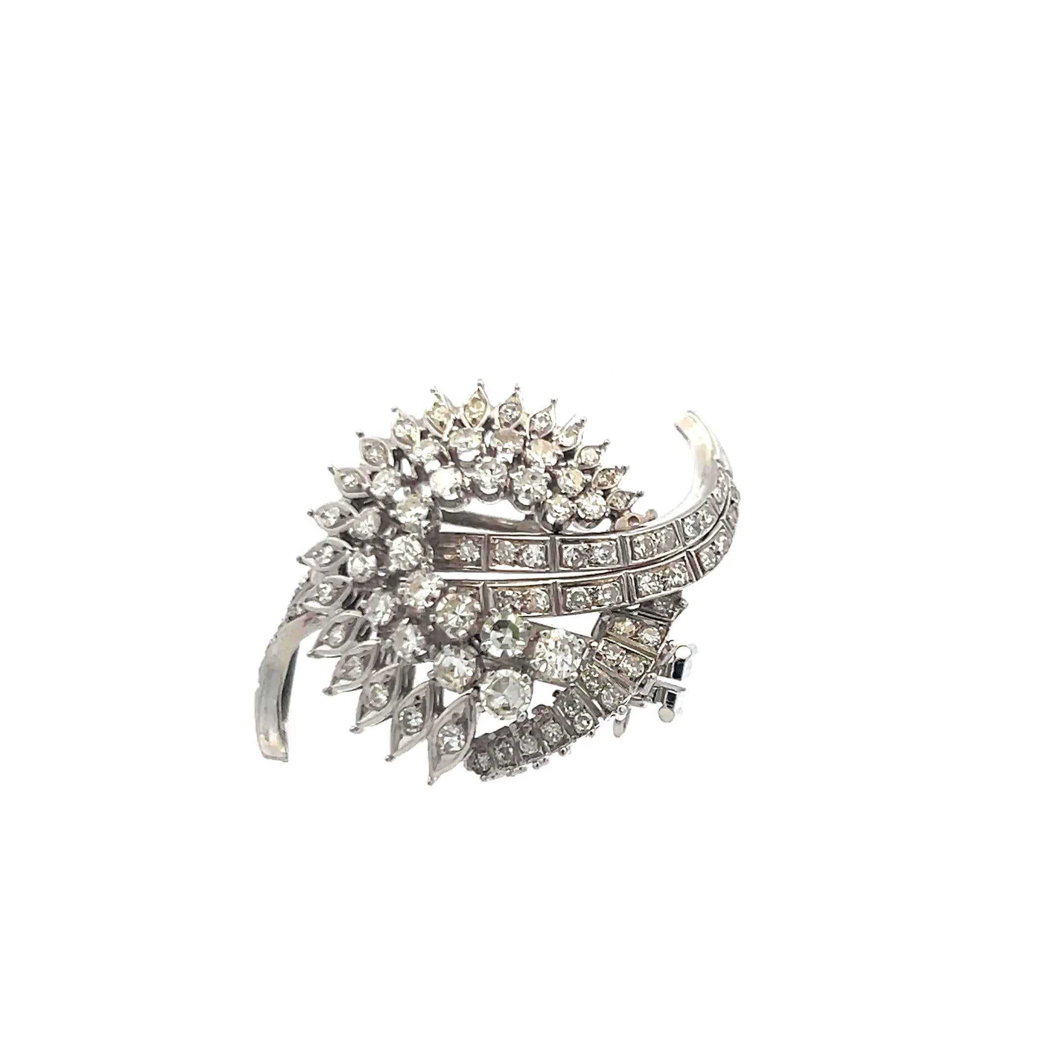 Vintage 18K White Gold Pin Brooch with 1.6 Carat Round H-VS Diamonds