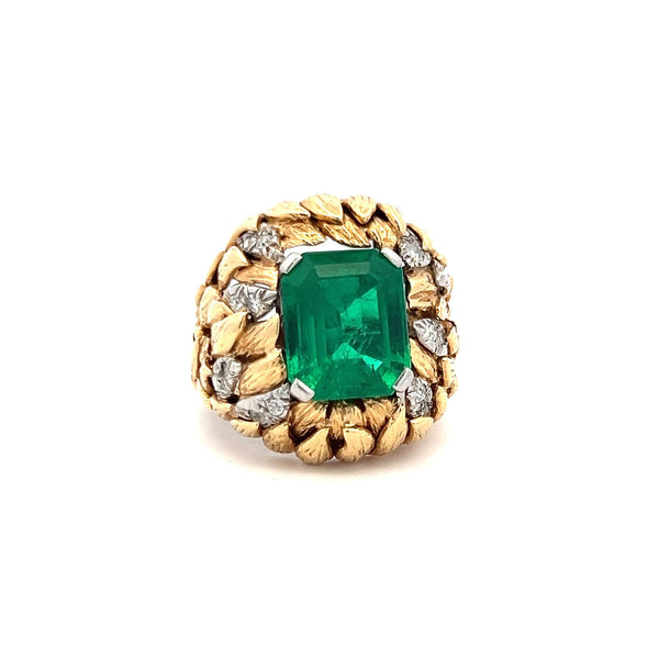 David Webb 6.00 Carat Emerald 0.46 Carat Baguette Diamond 18K YG Cocktail Ring