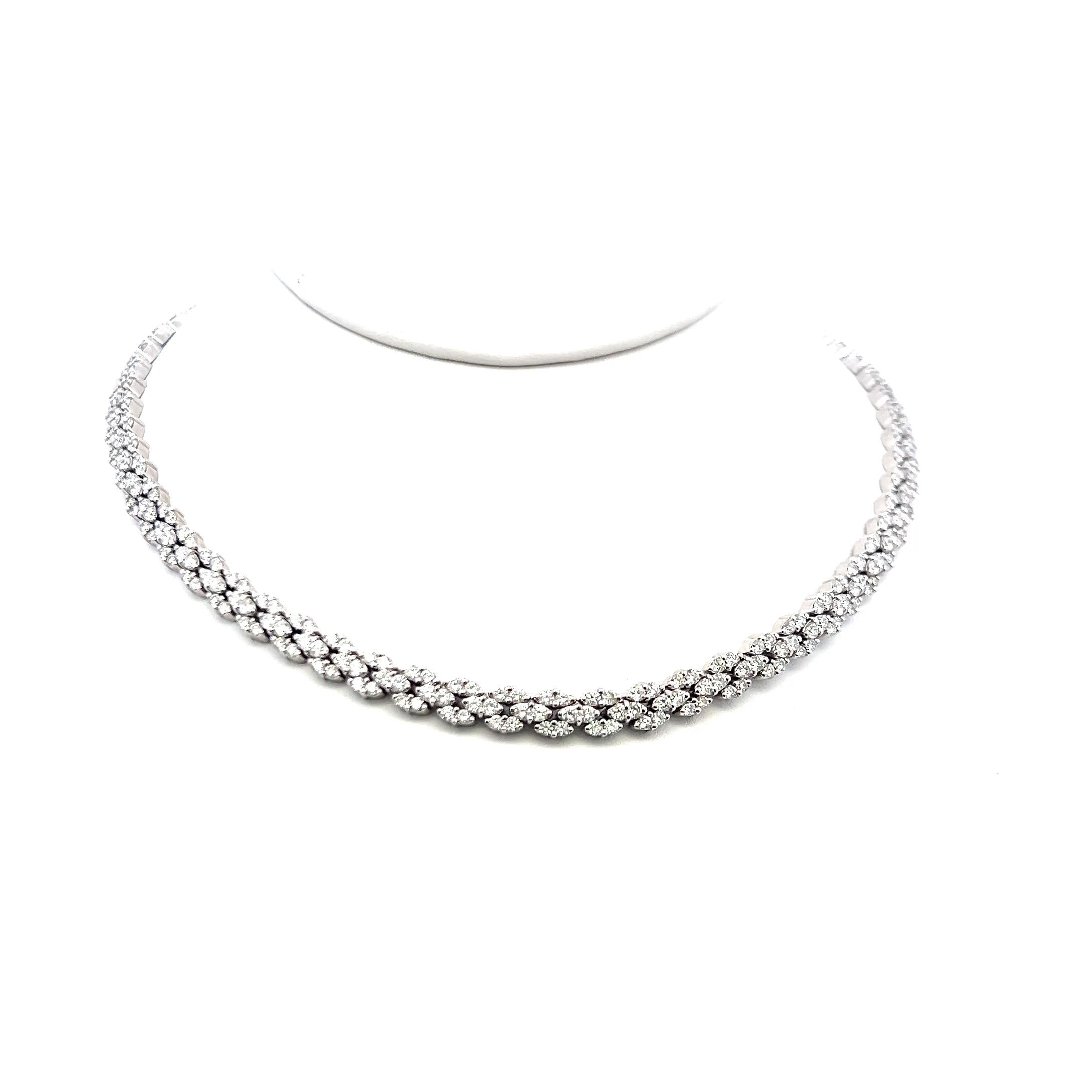 8.00 Carat Round Brilliant G VS Diamond 18 Karat White Gold Cluster Necklace