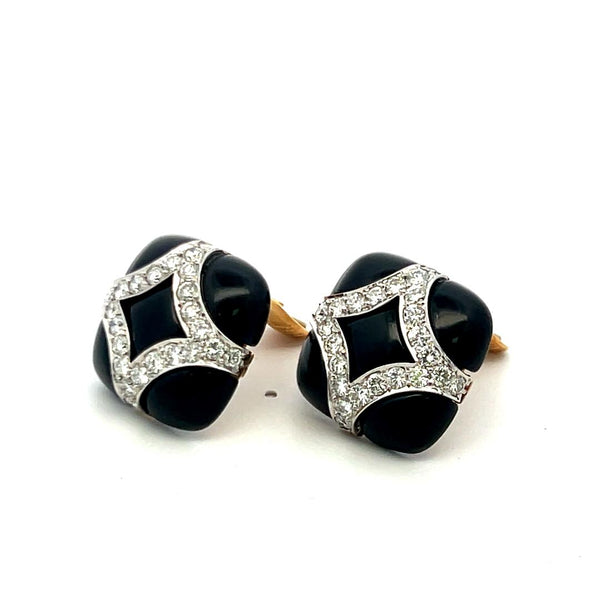 3.00 Carat Round Brilliant F VS Diamond 18 Karat Yellow Gold Clip On Earrings