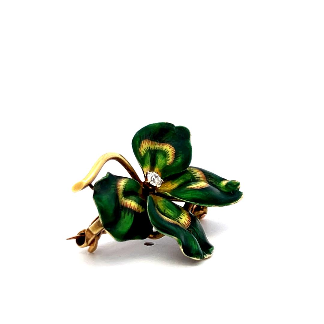 18K Yellow Gold Green Enamel Flower Brooch with 0.05ct Diamond Vintage