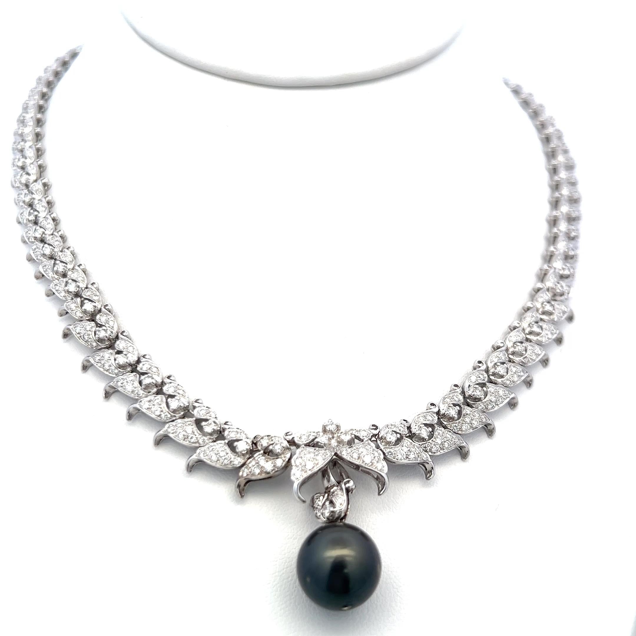 18K White Gold Pendant Necklace with 6 Carat Round H SI Diamonds & 23.8 mm Pearl