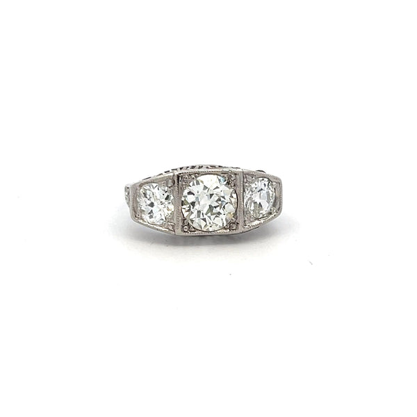 2.75 Carat Old European Cut J-K VS-VVS2 Diamond Platinum Three-Stone Ring