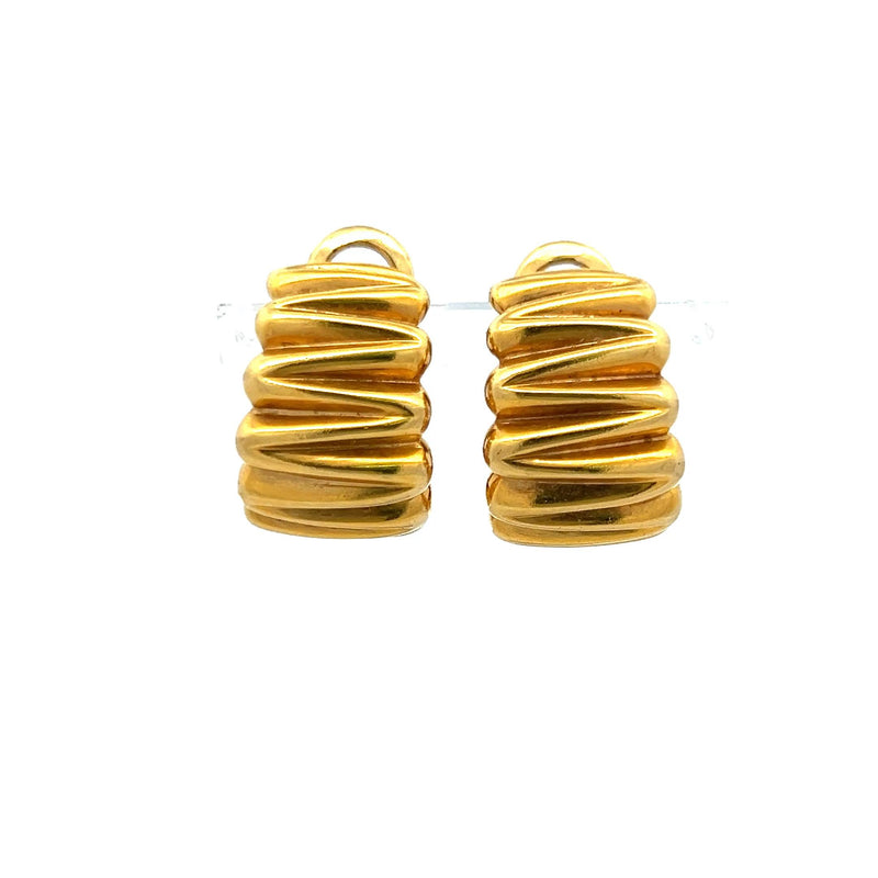 Vintage 28.70 Grams 18 Karat Yellow Gold Ribbed Clip On Earrings