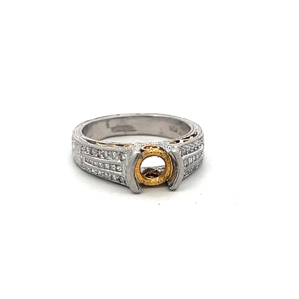 0.31 Carat Round Brilliant and Princess Cut Diamond 14K Gold Semi Mount Ring