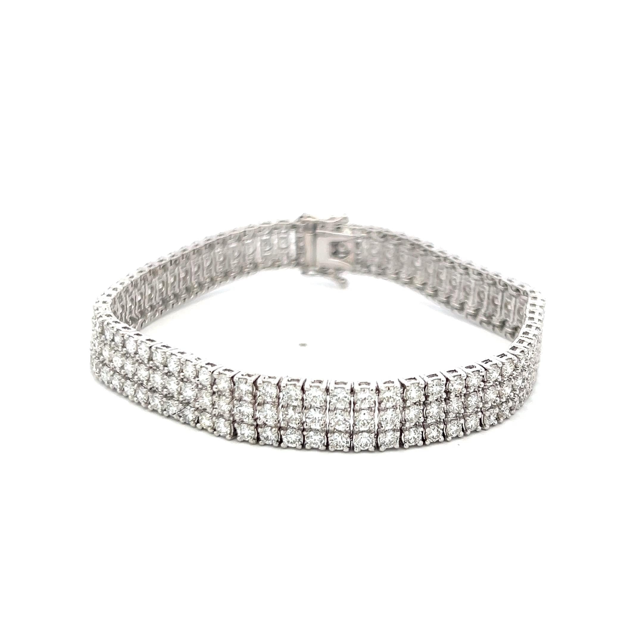 8.00 Carat Round Brilliant Diamond 18 Karat White Gold Tennis Bracelet