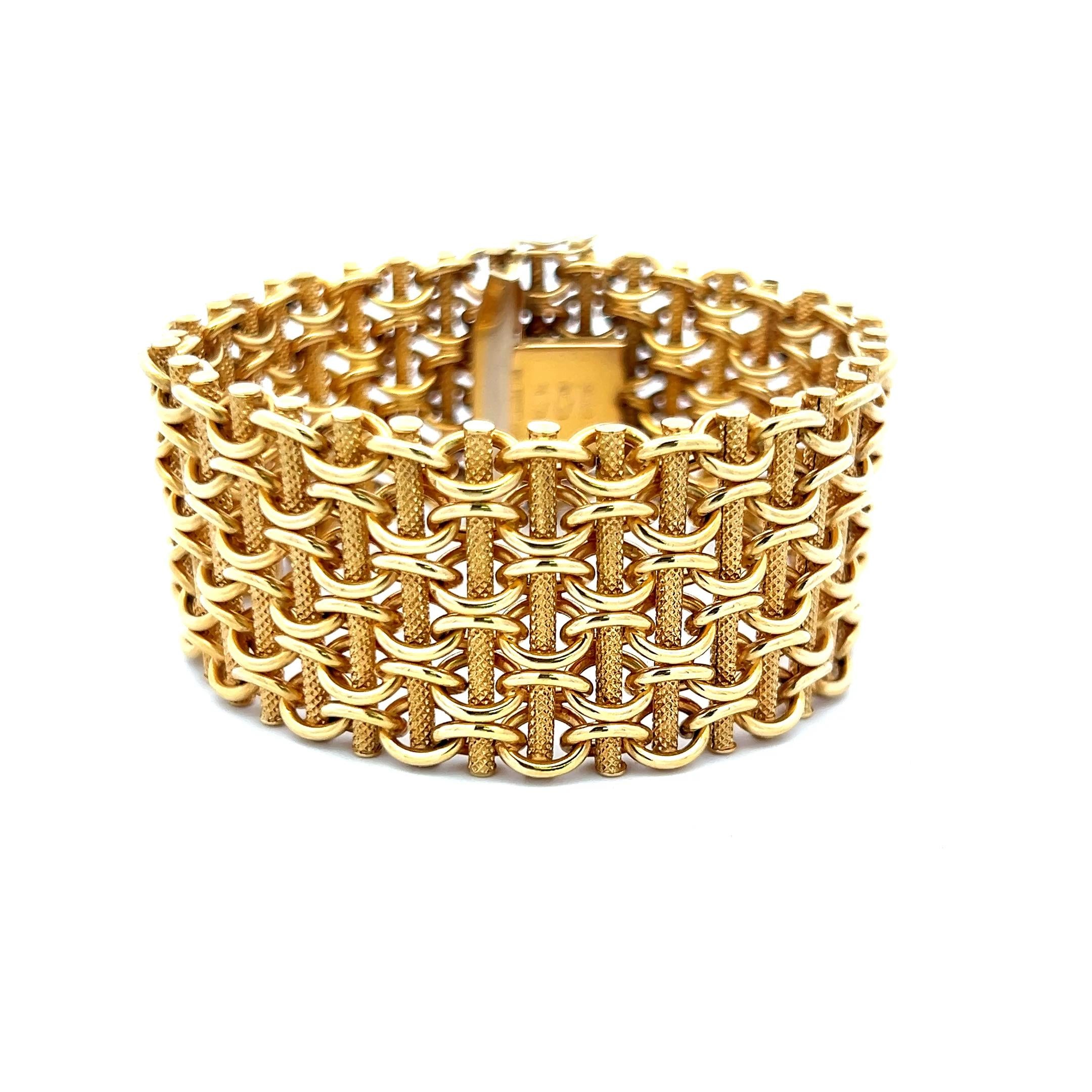 Cartier Vintage 44.80 Grams 18 Karat Yellow Gold Bracelet