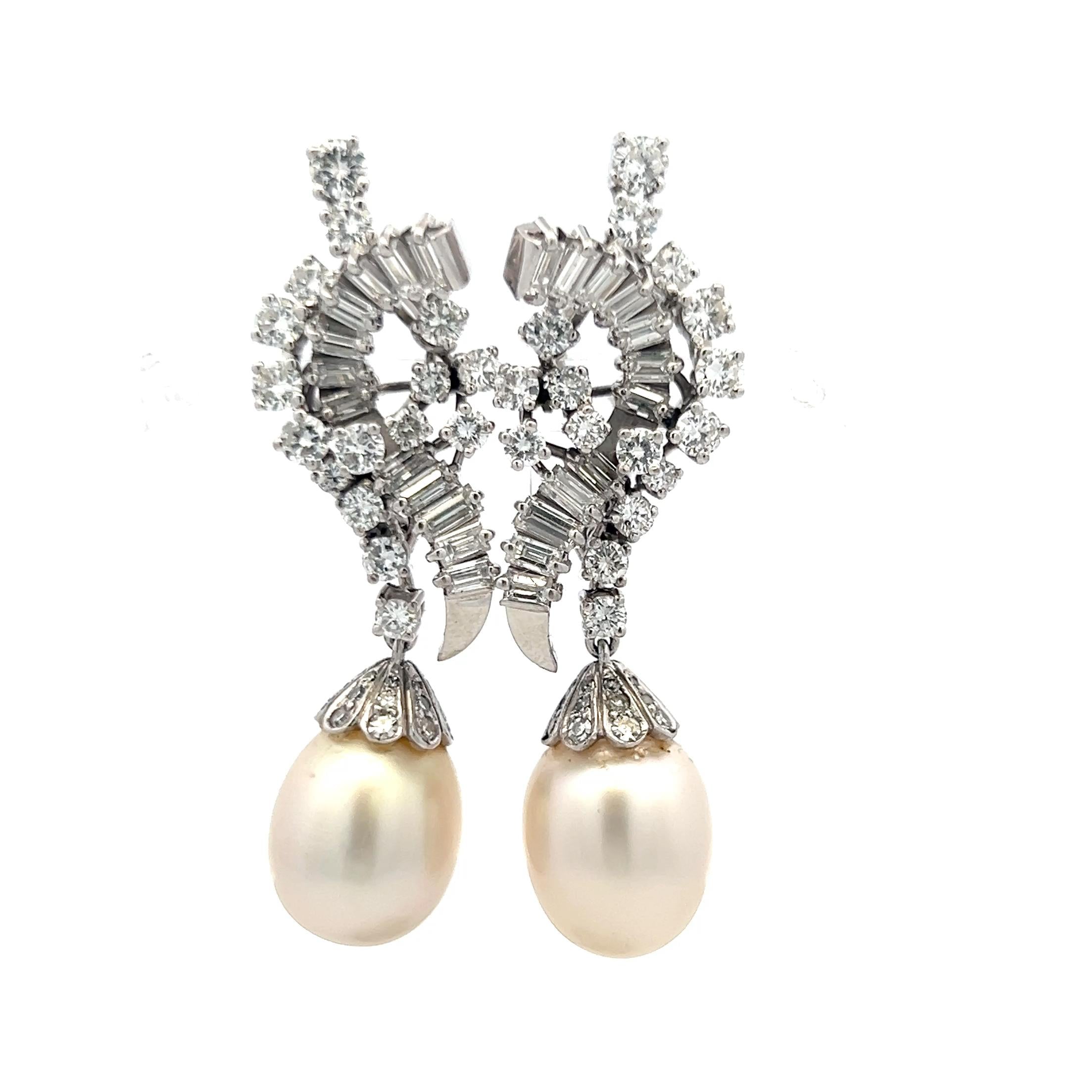 White Platinum Dangling Earrings 4.75ct Round & Baguette H VS Diamonds and Pearl