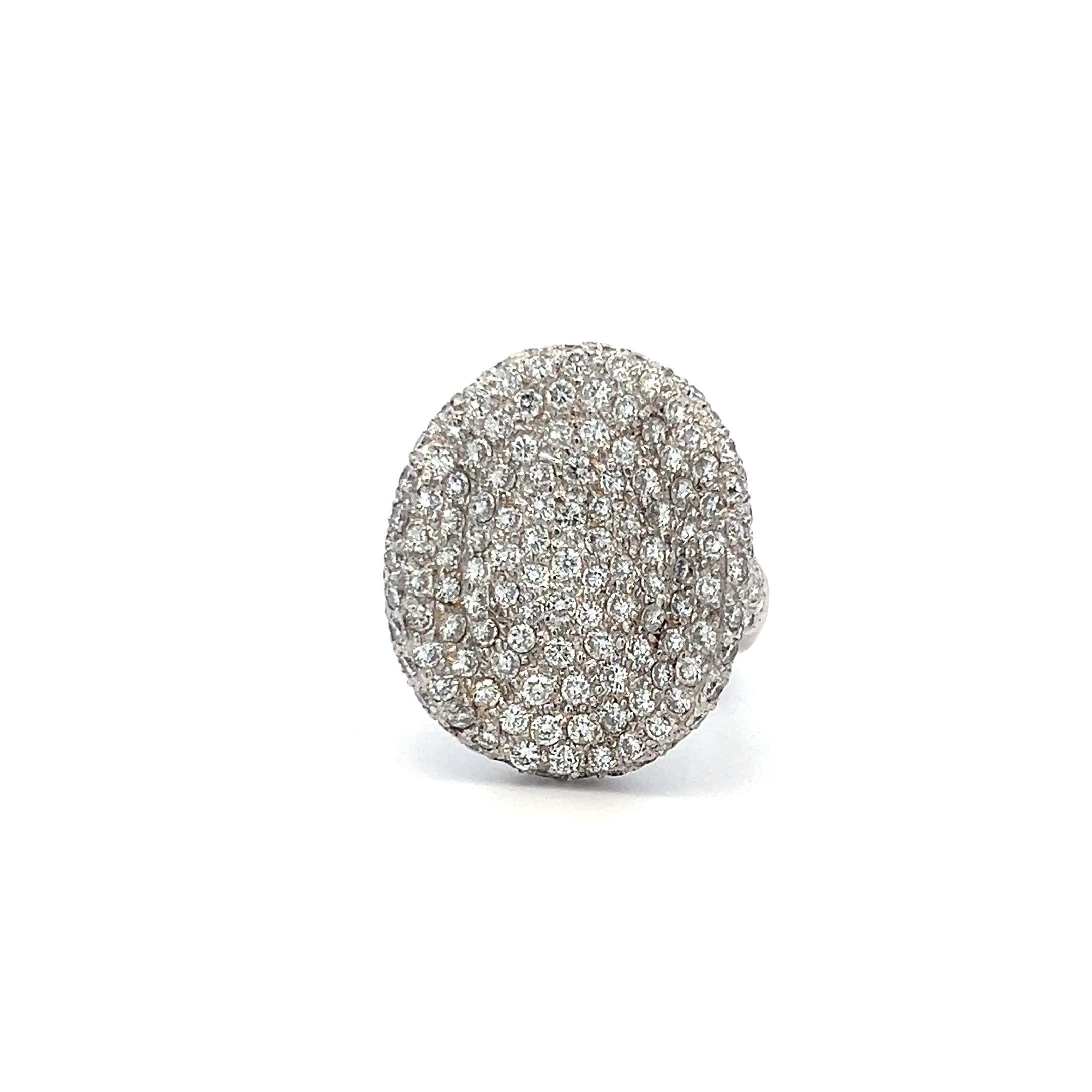 4.00 Carat Round Brilliant I VS Diamond 18 Karat White Gold Cocktail Ring