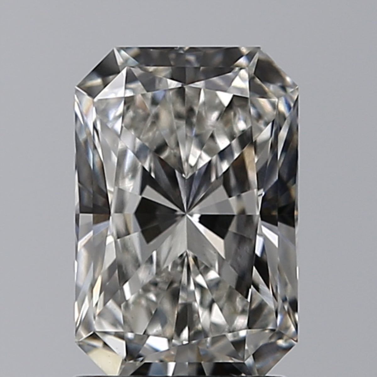 Lab-Grown 1.50 Carat Radiant Cut Diamond color H Clarity VVS2, precious stones, engagement diamonds
