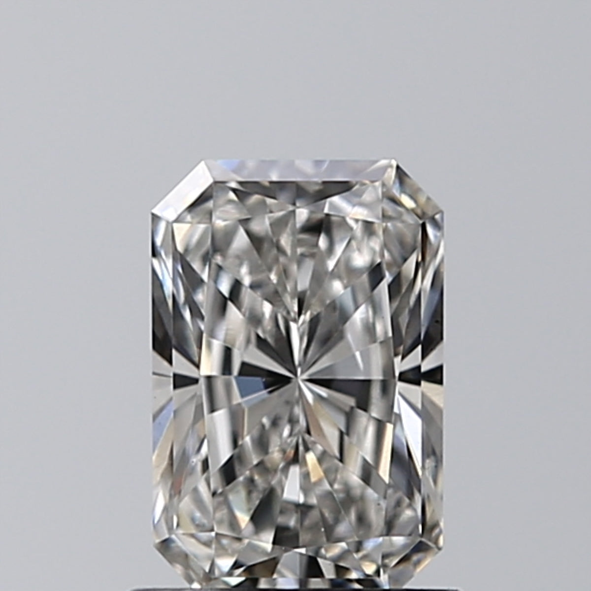 Lab-Grown 0.91 Carat Radiant Cut Diamond color G Clarity VS1, precious stones, engagement diamonds