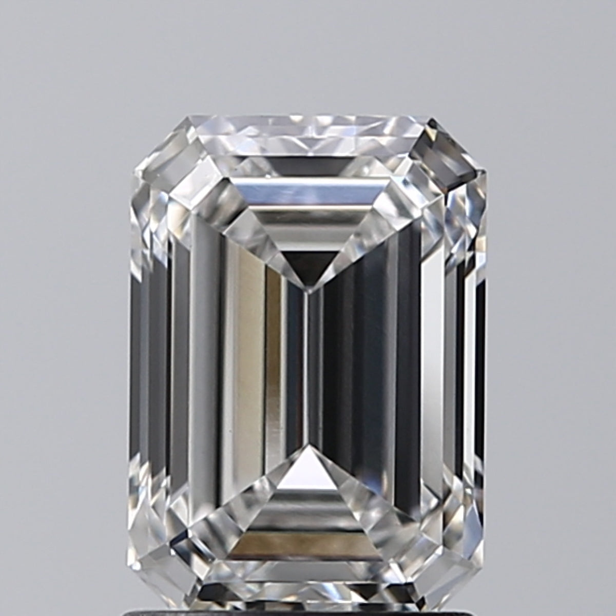 Lab-Grown 1.52 Carat Emerald Cut Diamond color F Clarity VVS2 With GIA Certificate, precious stones, engagement diamonds