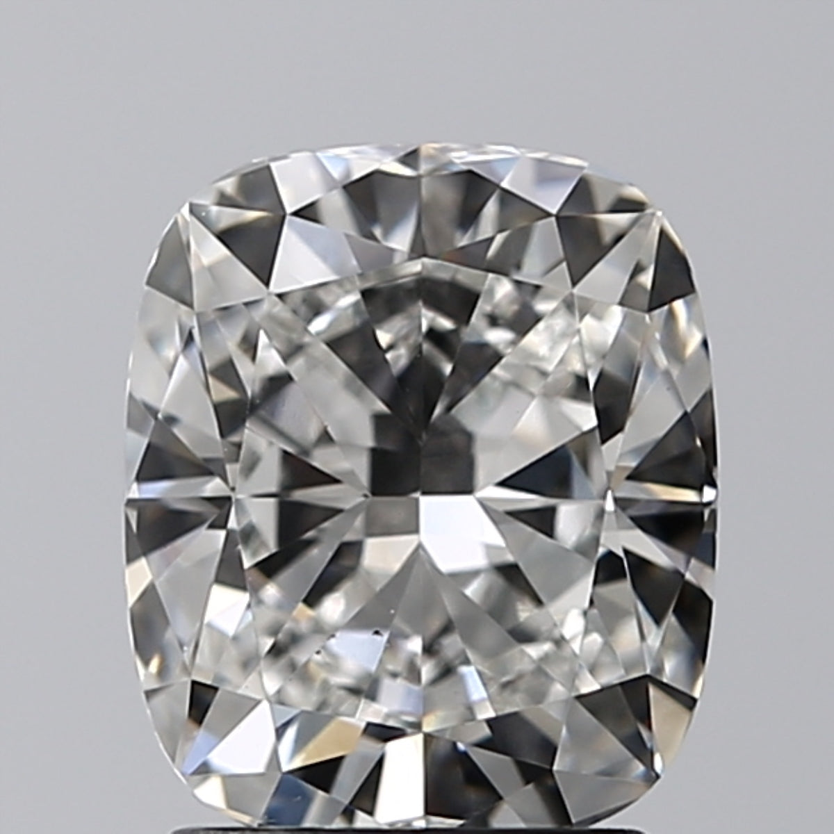 Lab-Grown 1.90 Carat Cushion Modified Brilliant Cut Diamond color G Clarity VS1 With GIA Certificate, precious stones, engagement diamonds