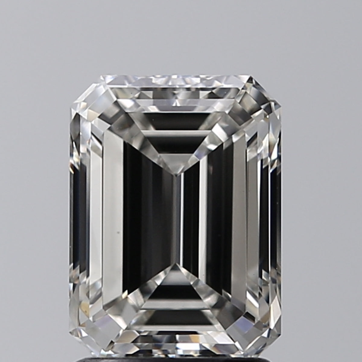 Lab-Grown 2.01 Carat Emerald Cut Diamond color G Clarity VS1 With GIA Certificate, precious stones, engagement diamonds