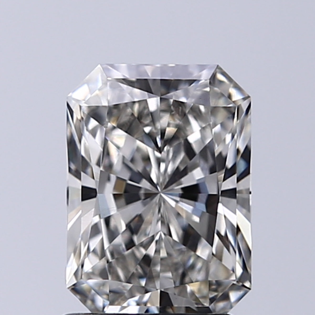Lab-Grown 2.03 Carat Radiant Cut Diamond color H Clarity VS2 With GIA Certificate, precious stones, engagement diamonds