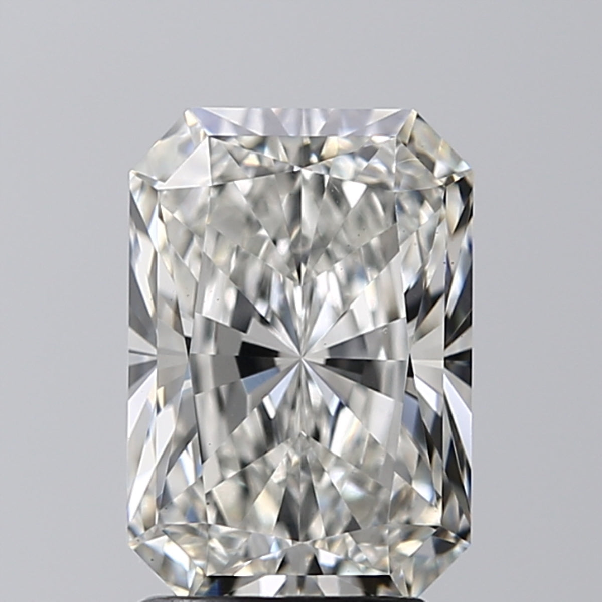Lab-Grown 2.51 Carat Radiant Cut Diamond color G Clarity VS1 With GIA Certificate, precious stones, engagement diamonds