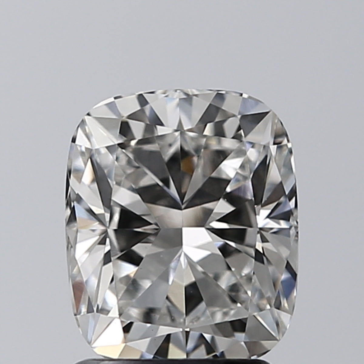 Lab-Grown 1.90 Carat Cushion Modified Brilliant Cut Diamond color G Clarity VS1, precious stones, engagement diamonds