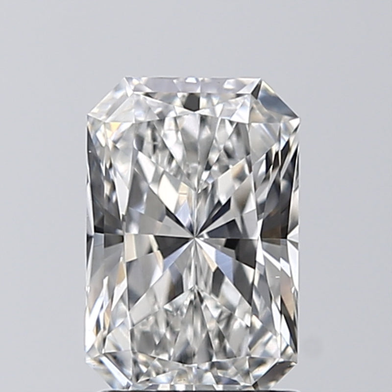 Lab-Grown 1.50 Carat Radiant Cut Diamond color G Clarity VS1, precious stones, engagement diamonds