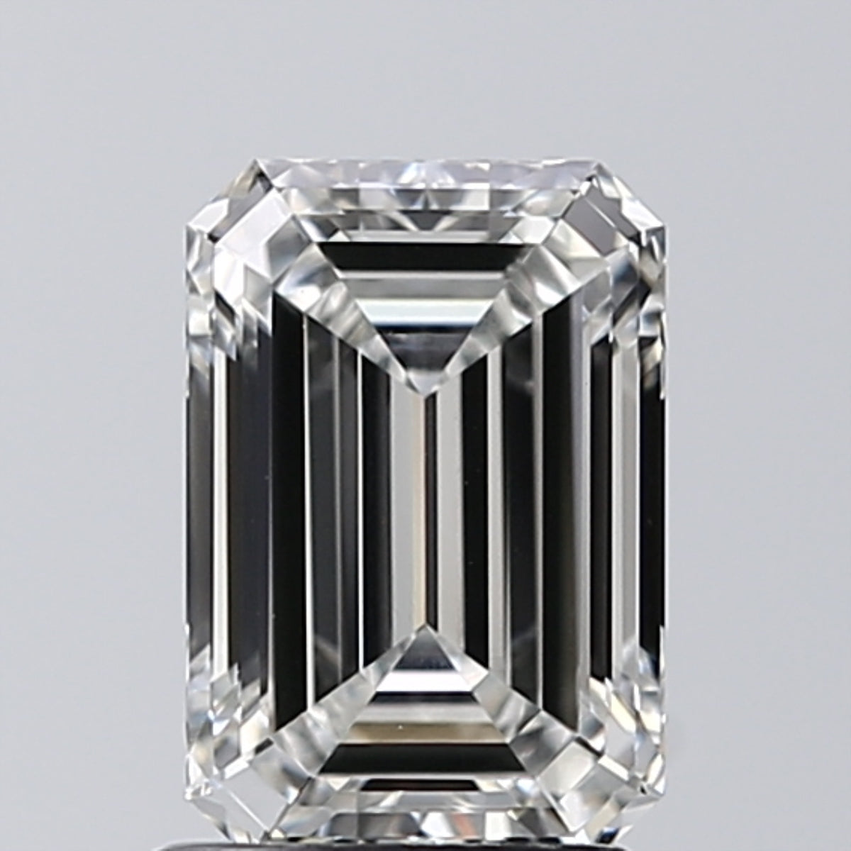 Lab-Grown 1.54 Carat Emerald Cut Diamond color F Clarity VVS2, precious stones, engagement diamonds