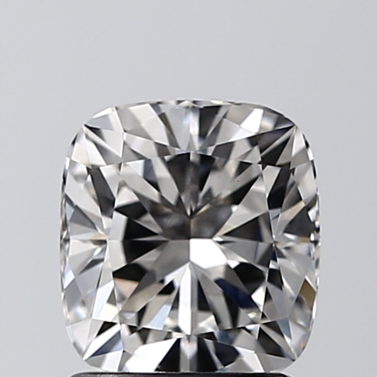 Lab-Grown 1.54 Carat Cushion Modified Brilliant Cut Diamond color F Clarity VVS2, precious stones, engagement diamonds