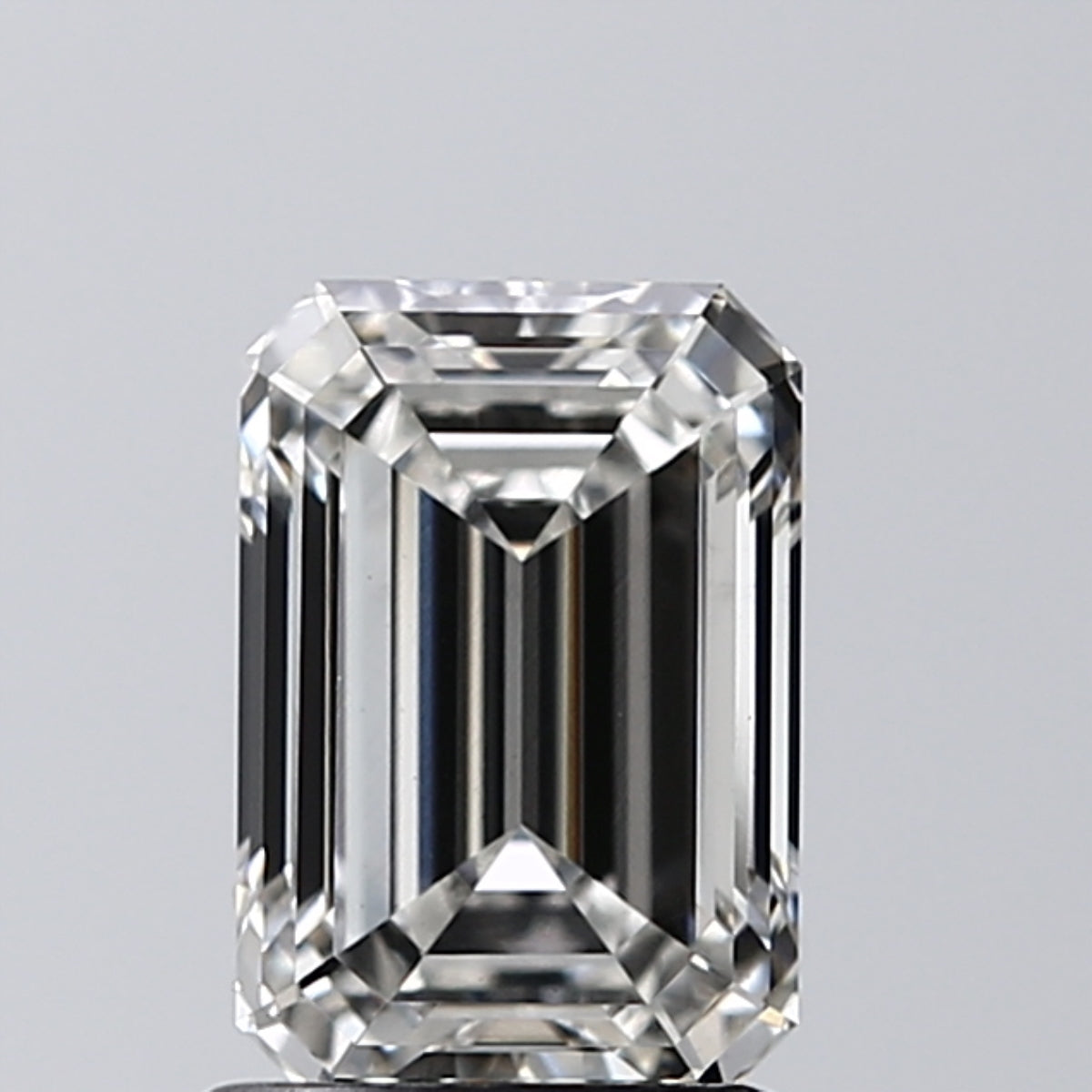 Lab-Grown 1.58 Carat Emerald Cut Diamond color G Clarity VVS2, precious stones, engagement diamonds