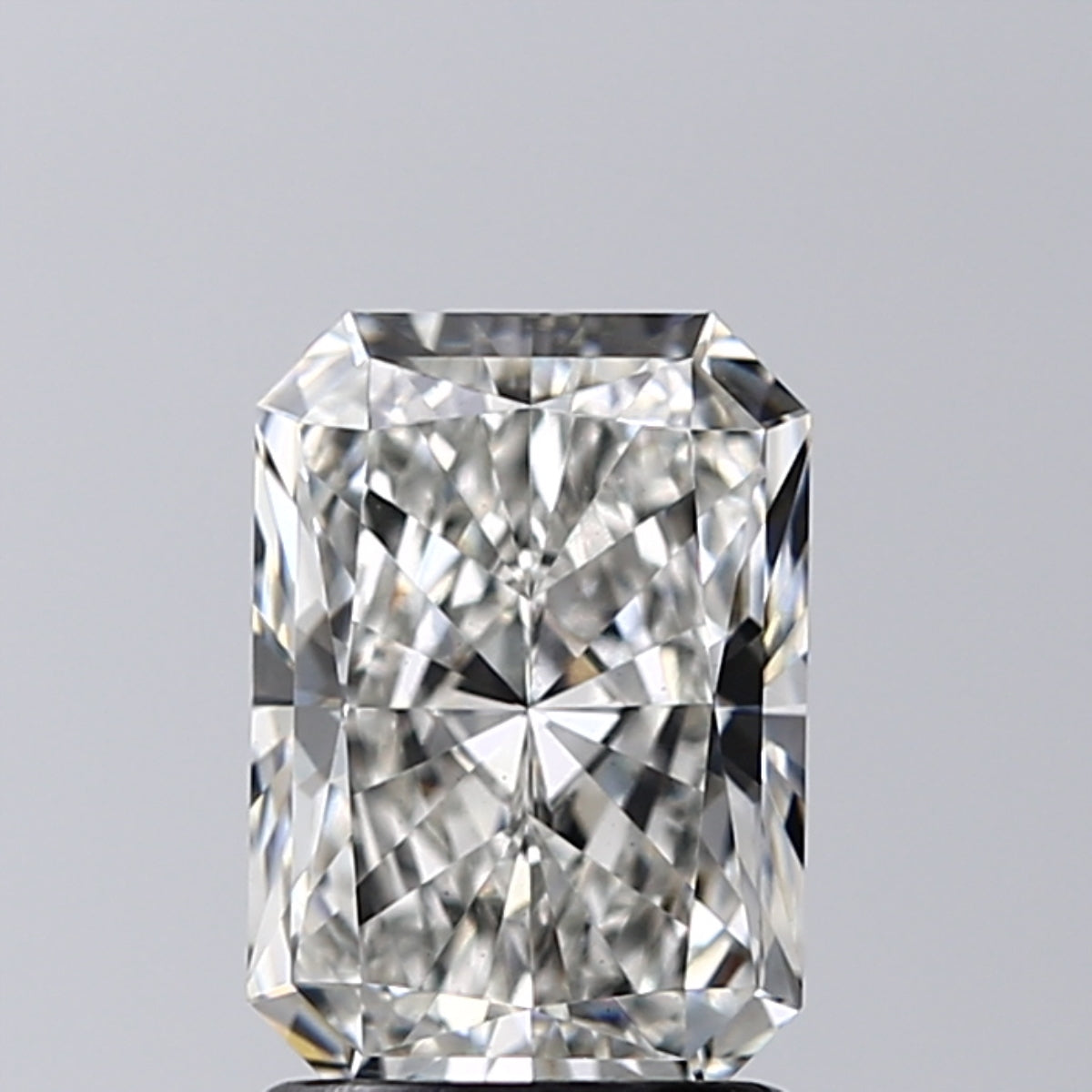 Lab-Grown 1.72 Carat Radiant Cut Diamond color G Clarity VS1, precious stones, engagement diamonds