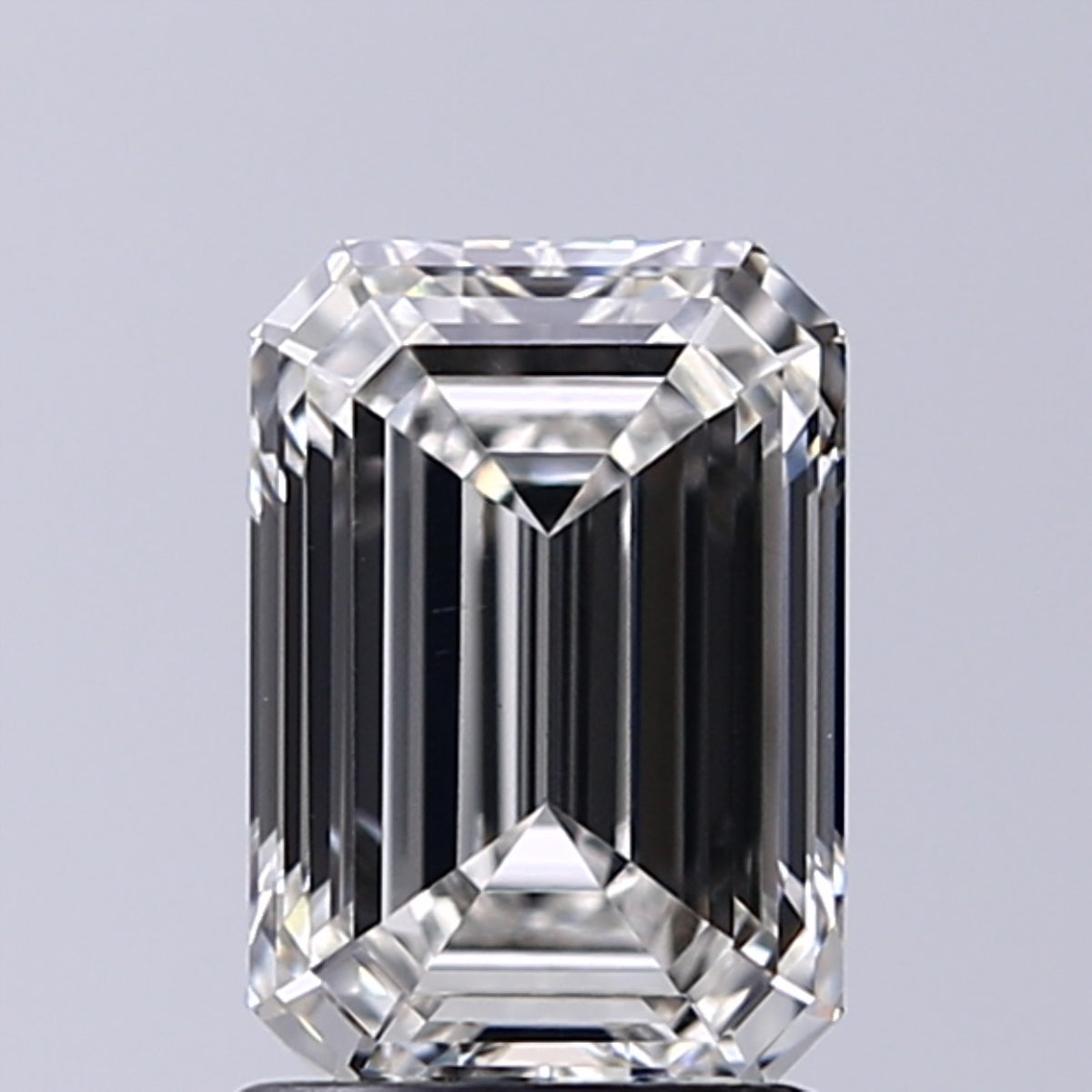 Lab-Grown 1.70 Carat Emerald Cut Diamond color G Clarity VS1, precious stones, engagement diamonds