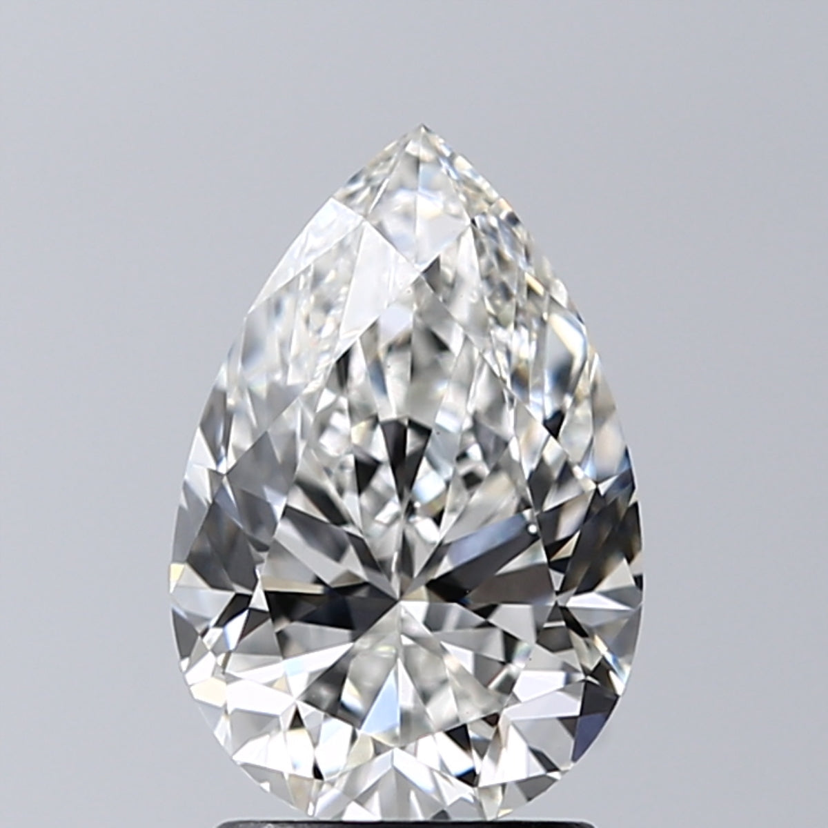 Lab-Grown 2.02 Carat Pear Shape Diamond color F Clarity VVS2, precious stones, engagement diamonds