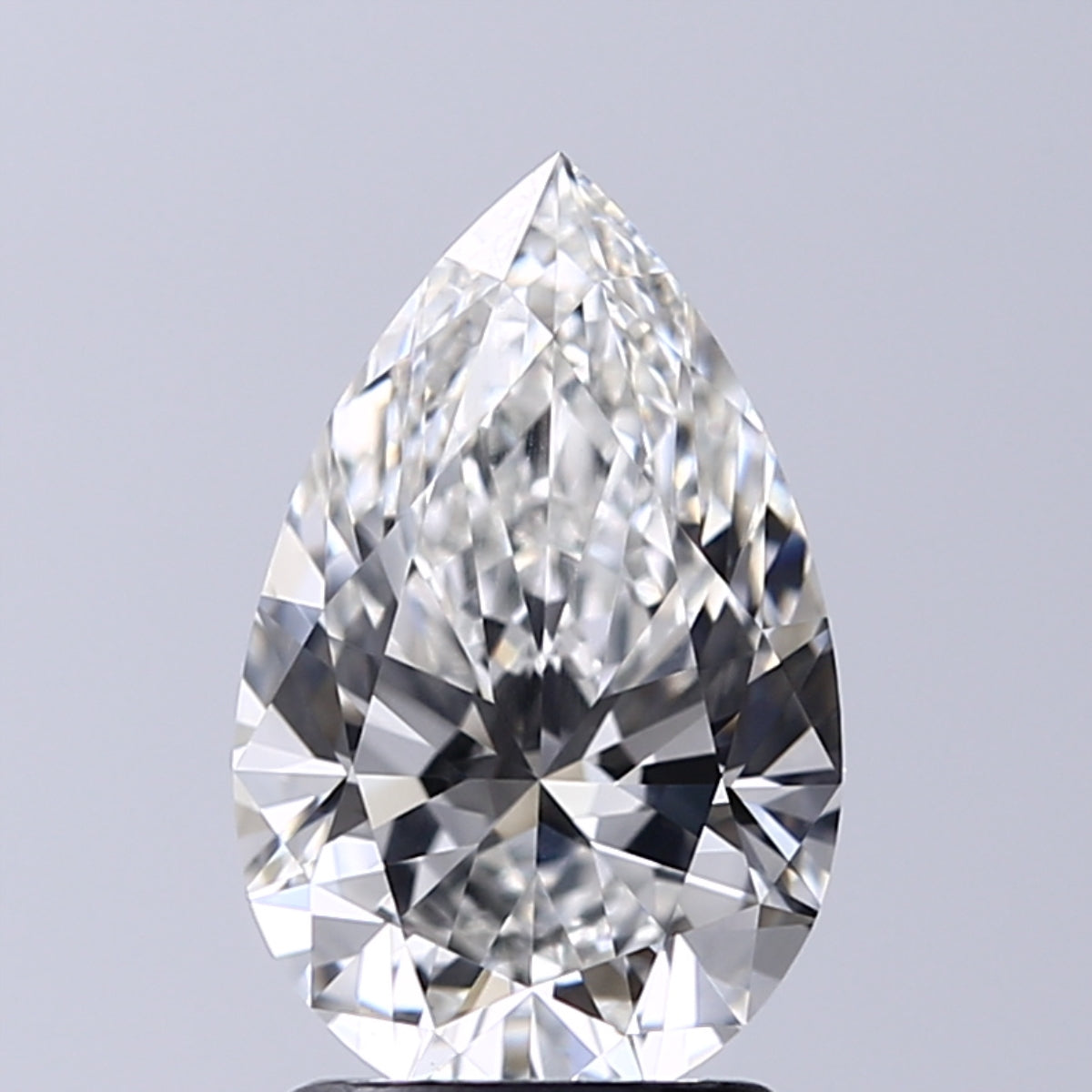 Lab-Grown 2.01 Carat Pear Shape Diamond color G Clarity VVS2, precious stones, engagement diamonds
