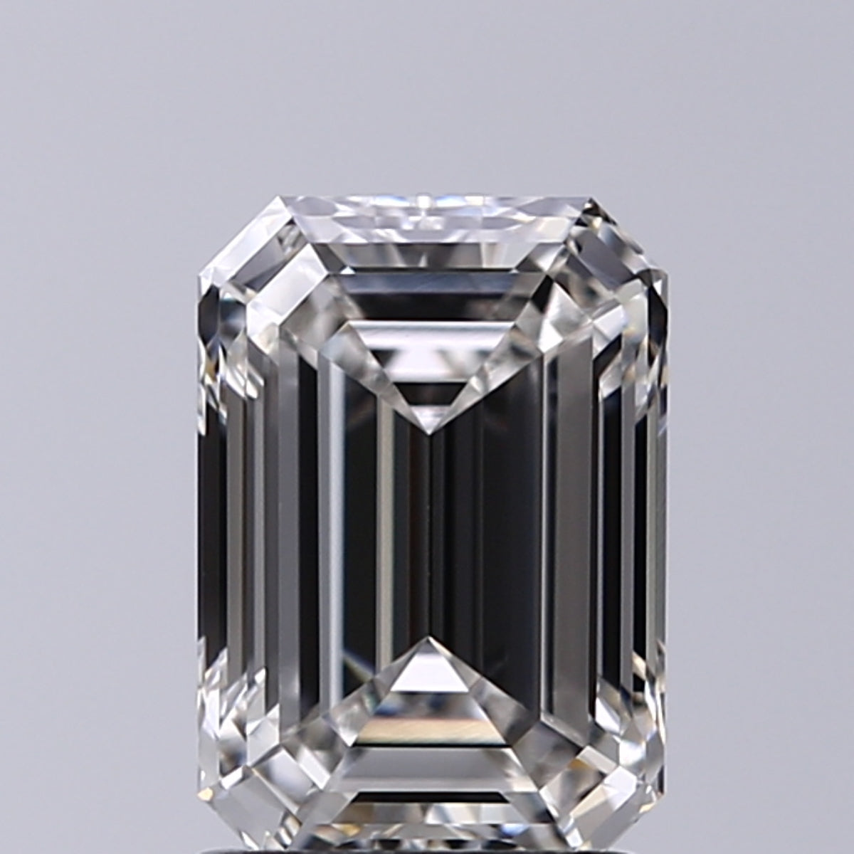 Lab-Grown 1.70 Carat Emerald Cut Diamond color G Clarity VVS2, precious stones, engagement diamonds