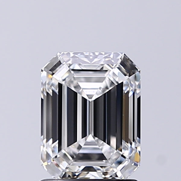 Lab-Grown 1.50 Carat Emerald Cut Diamond color E Clarity VVS2, precious stones, engagement diamonds