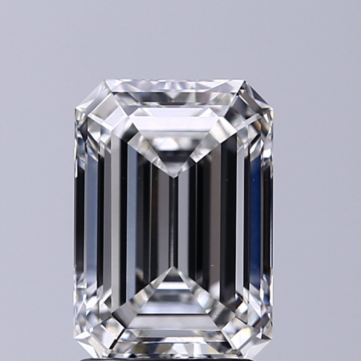 Lab-Grown 2.02 Carat Emerald Cut Diamond color G Clarity VS1, precious stones, engagement diamonds
