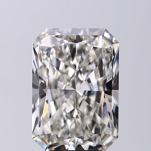 Lab-Grown 4.55 Carat Radiant Cut Diamond color H Clarity VS1, precious stones, engagement diamonds
