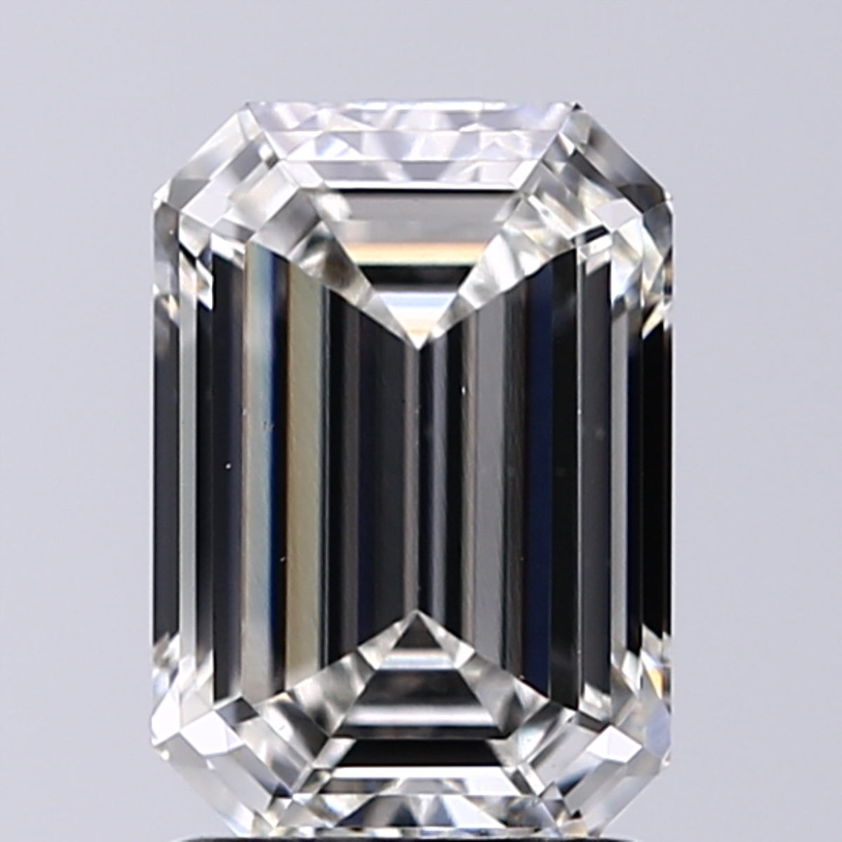 Lab-Grown 2.01 Carat Emerald Cut Diamond color G Clarity VS1, precious stones, engagement diamonds