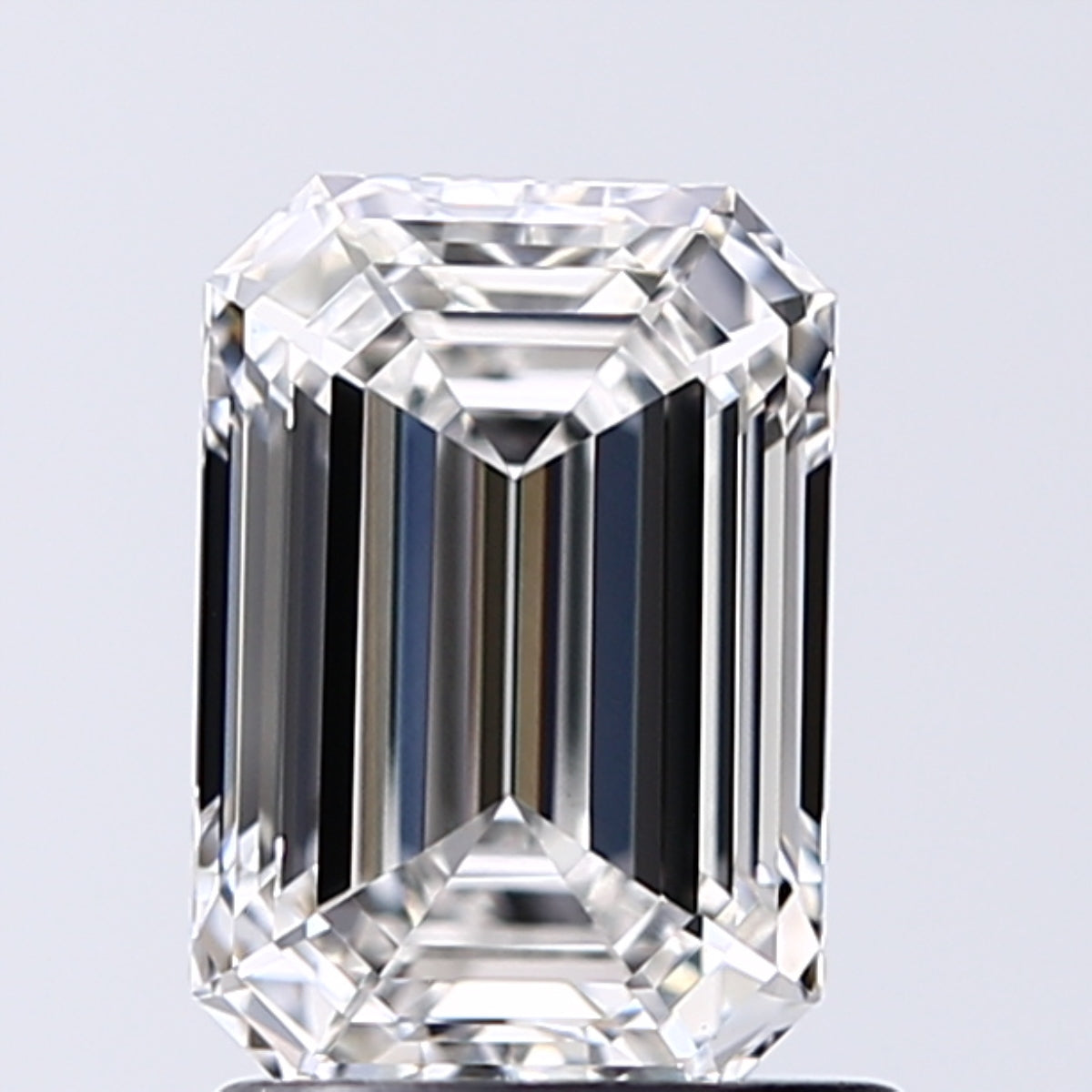 Lab-Grown 1.21 Carat Emerald Cut Diamond color G Clarity VVS2, precious stones, engagement diamonds