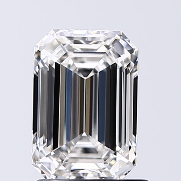Lab-Grown 1.21 Carat Emerald Cut Diamond color G Clarity VVS2, precious stones, engagement diamonds