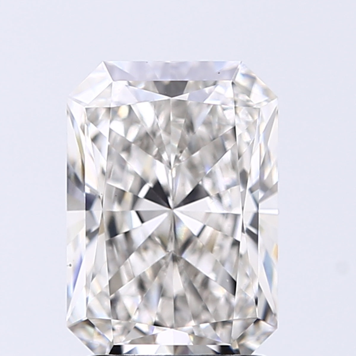 Lab-Grown 2.02 Carat Radiant Cut Diamond color H Clarity VS1, precious stones, engagement diamonds