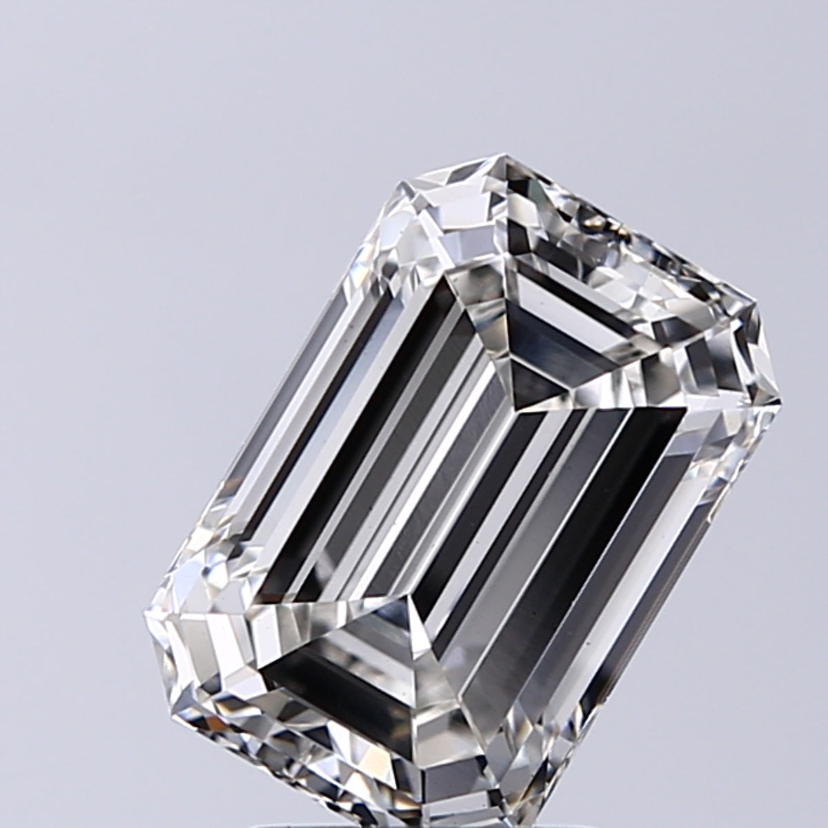 Lab-Grown 2.77 Carat Emerald Cut Diamond color G Clarity VS1, precious stones, engagement diamonds