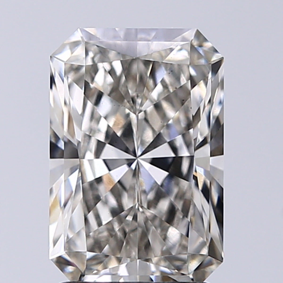 Lab-Grown 2.02 Carat Radiant Cut Diamond color H Clarity VS1, precious stones, engagement diamonds