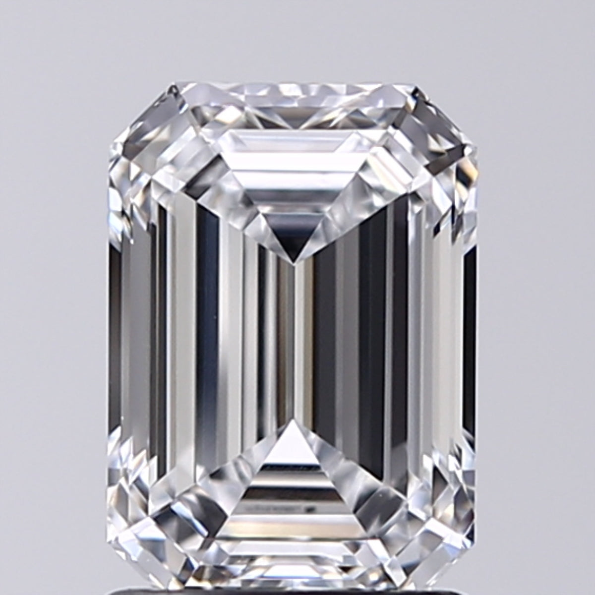 Lab-Grown 1.51 Carat Emerald Cut Diamond color E Clarity VVS2, precious stones, engagement diamonds