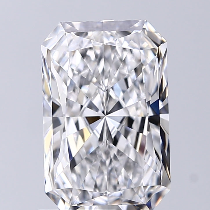 Lab-Grown 4.03 Carat Radiant Cut Diamond color E Clarity VVS2 With GIA Certificate, precious stones, engagement diamonds