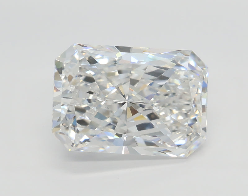 Lab-Grown 0.64 Carat Radiant Cut Diamond color D Clarity VS1, precious stones, engagement diamonds