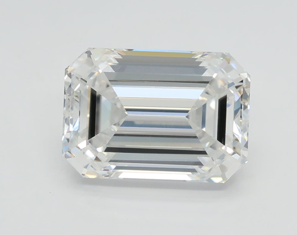 Lab-Grown 2.01 Carat Emerald Cut Diamond color E Clarity VVS2 With GIA Certificate, precious stones, engagement diamonds